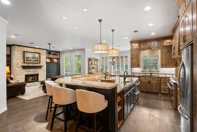806 Ownby Lane, Southlake, TX 76092