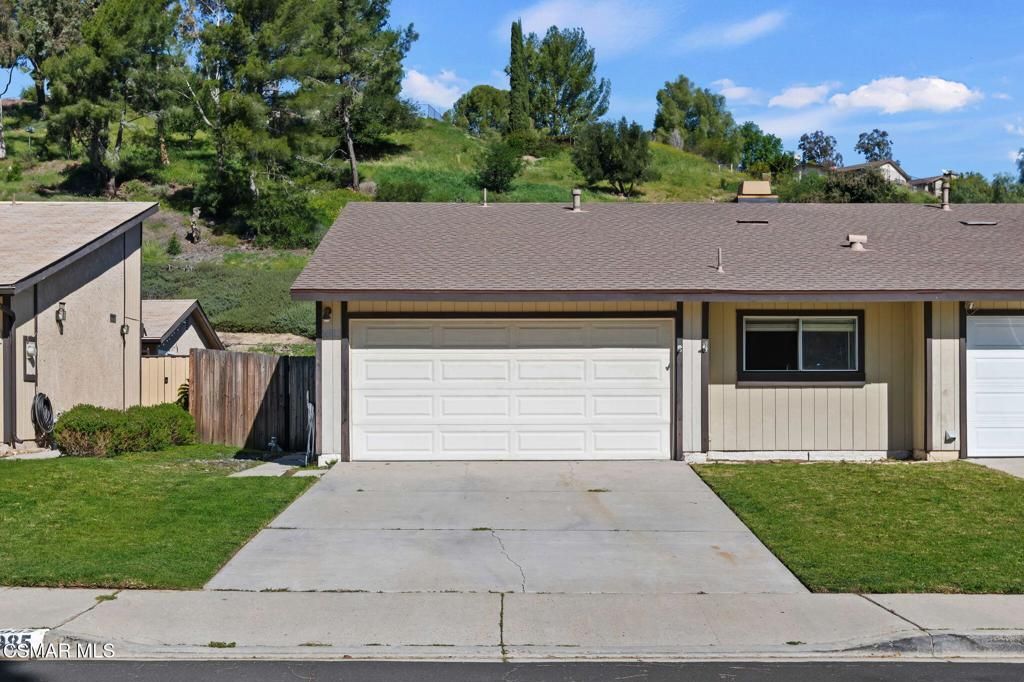 14985 Reedley Street, Moorpark, CA 93021