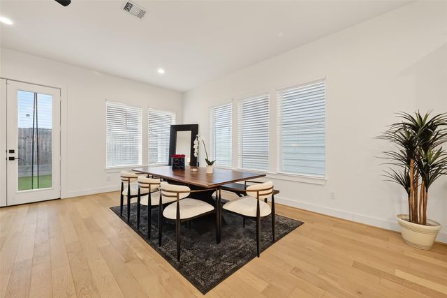 1926 Hoskins Drive, Houston, TX 77080