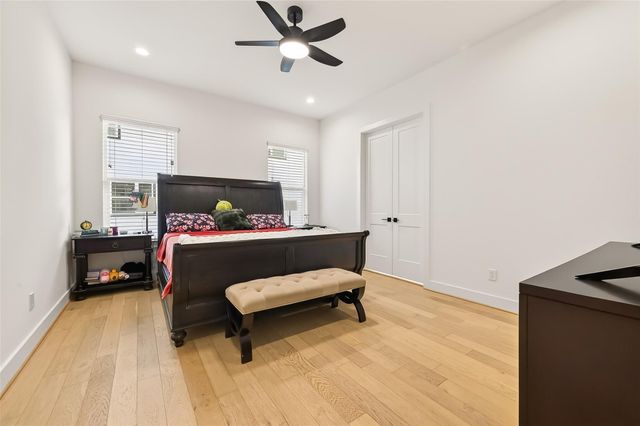 1926 Hoskins Drive, Houston, TX 77080