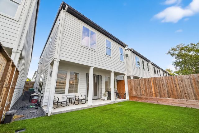 1926 Hoskins Drive, Houston, TX 77080