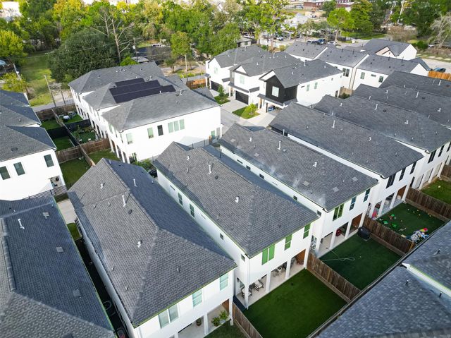 1926 Hoskins Drive, Houston, TX 77080