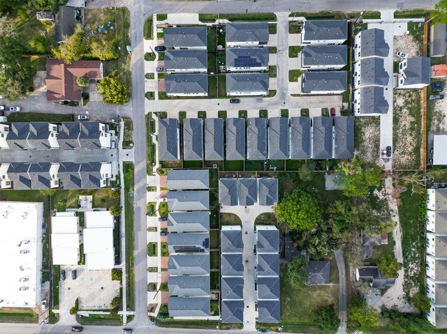 1926 Hoskins Drive, Houston, TX 77080