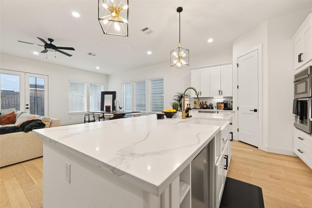 1926 Hoskins Drive, Houston, TX 77080