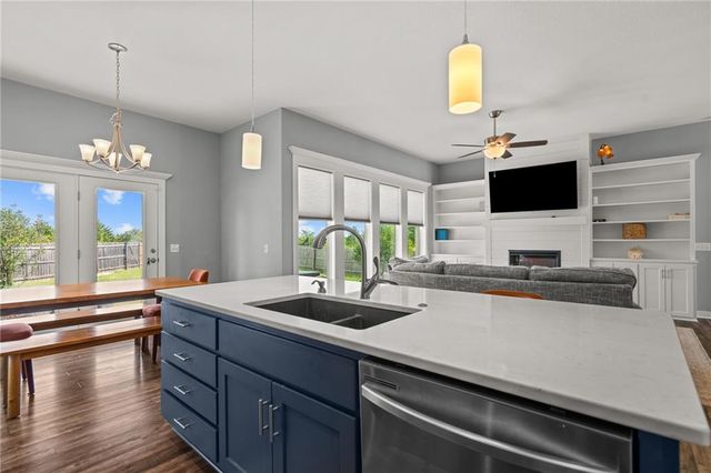 1201 Mesa Drive, Belton, MO 64012