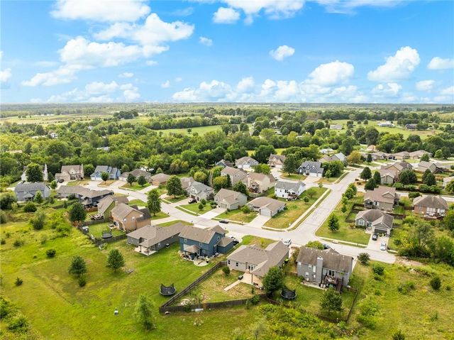 1201 Mesa Drive, Belton, MO 64012