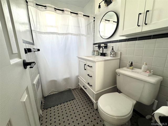 16-19 Utopia Parkway 2-22, Whitestone, NY 11357