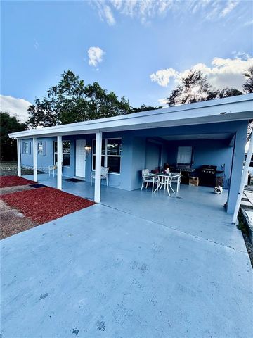 518 NW 47th Court, Oakland Park, FL 33309
