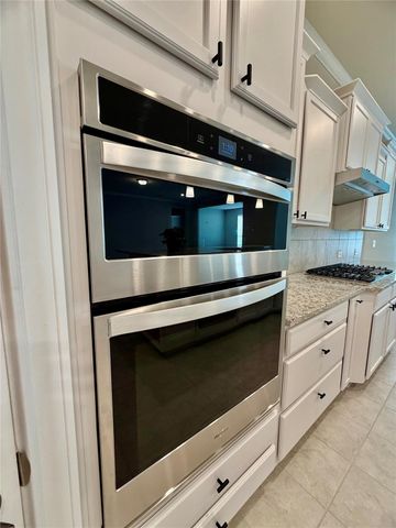 309 Gotland Russ Lane, The Woodlands, TX 77382