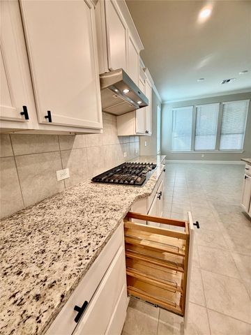 309 Gotland Russ Lane, The Woodlands, TX 77382