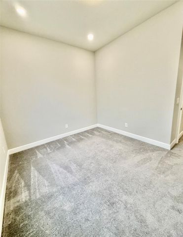 309 Gotland Russ Lane, The Woodlands, TX 77382