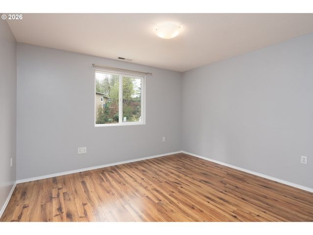 561 Nw MITCHELL Ct, Camas, WA 98607