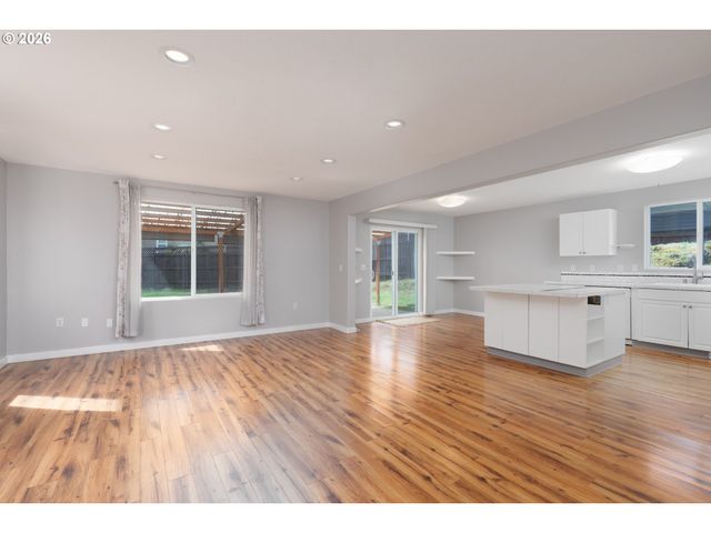 561 Nw MITCHELL Ct, Camas, WA 98607