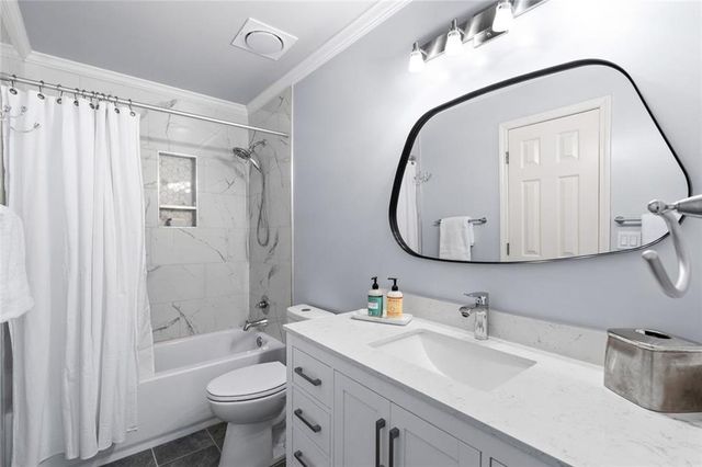 1150 Compass Pointe Crossing, Alpharetta, GA 30005