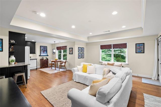 1150 Compass Pointe Crossing, Alpharetta, GA 30005