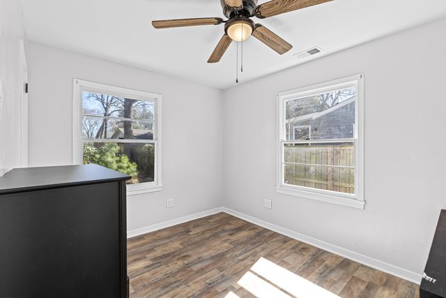 2401 Falcon Road, North Charleston, SC 29406
