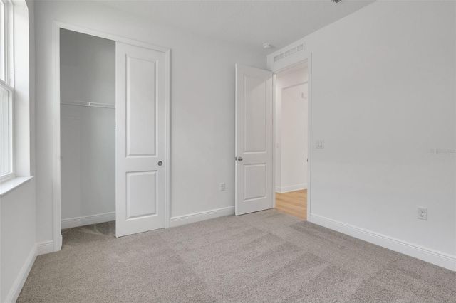 736 SUNSHOWER DRIVE, Lady Lake, FL 32159