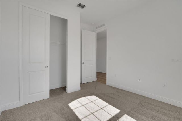 736 SUNSHOWER DRIVE, Lady Lake, FL 32159