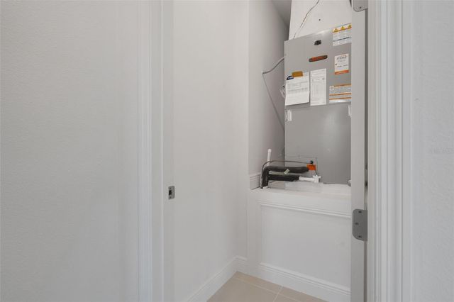 736 SUNSHOWER DRIVE, Lady Lake, FL 32159