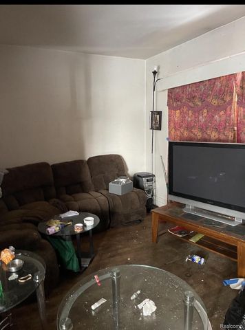 4143 Holcomb Street, Detroit, MI 48214