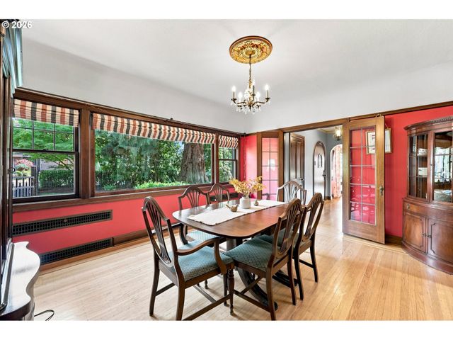 4119 Se RIVER Dr, Milwaukie, OR 97267