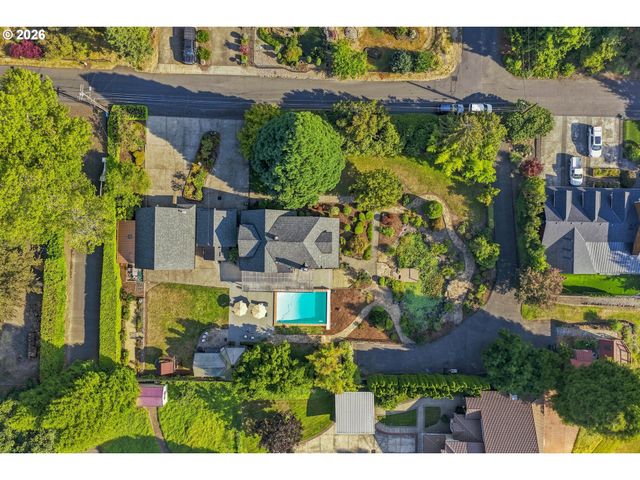 4119 Se RIVER Dr, Milwaukie, OR 97267