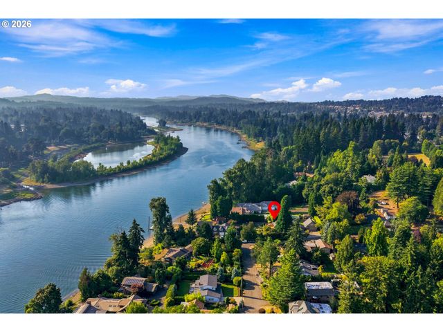 4119 Se RIVER Dr, Milwaukie, OR 97267