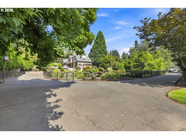 4119 Se RIVER Dr, Milwaukie, OR 97267