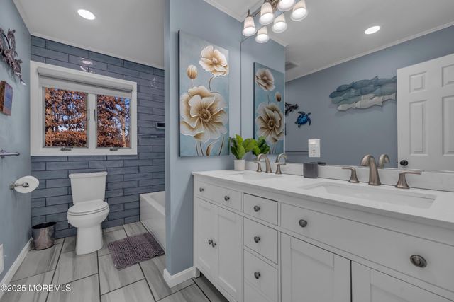 1 Kerry Court, Old Bridge, NJ 08857