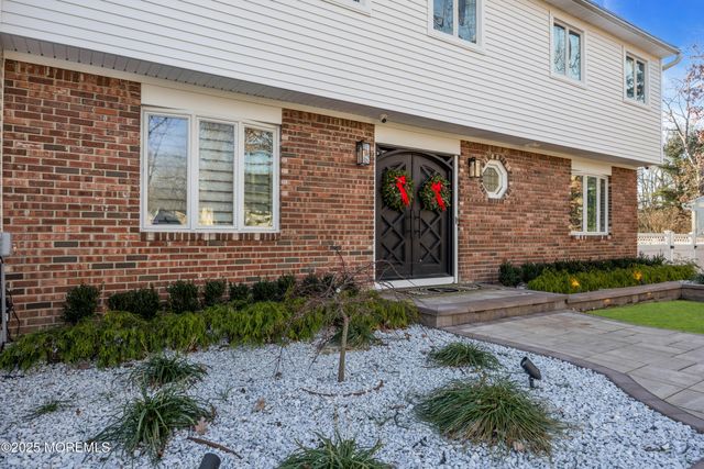 1 Kerry Court, Old Bridge, NJ 08857