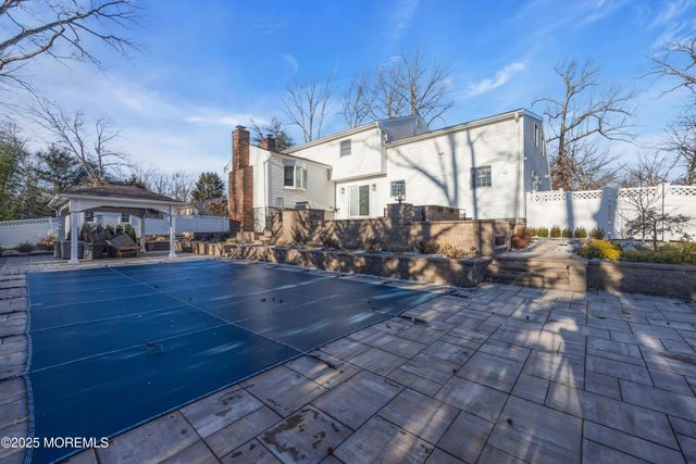 1 Kerry Court, Old Bridge, NJ 08857