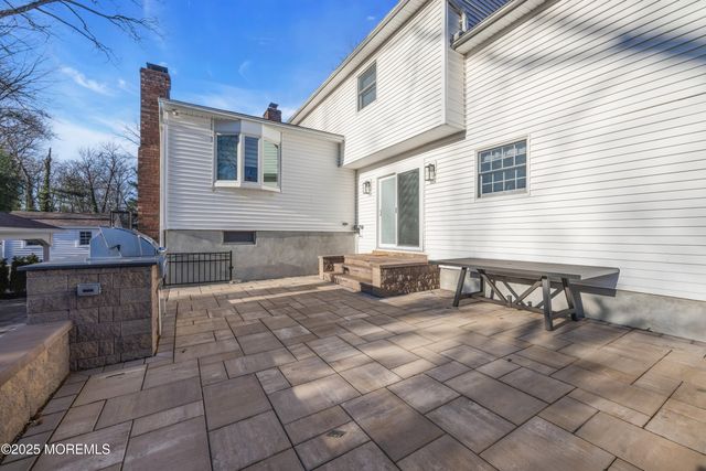 1 Kerry Court, Old Bridge, NJ 08857