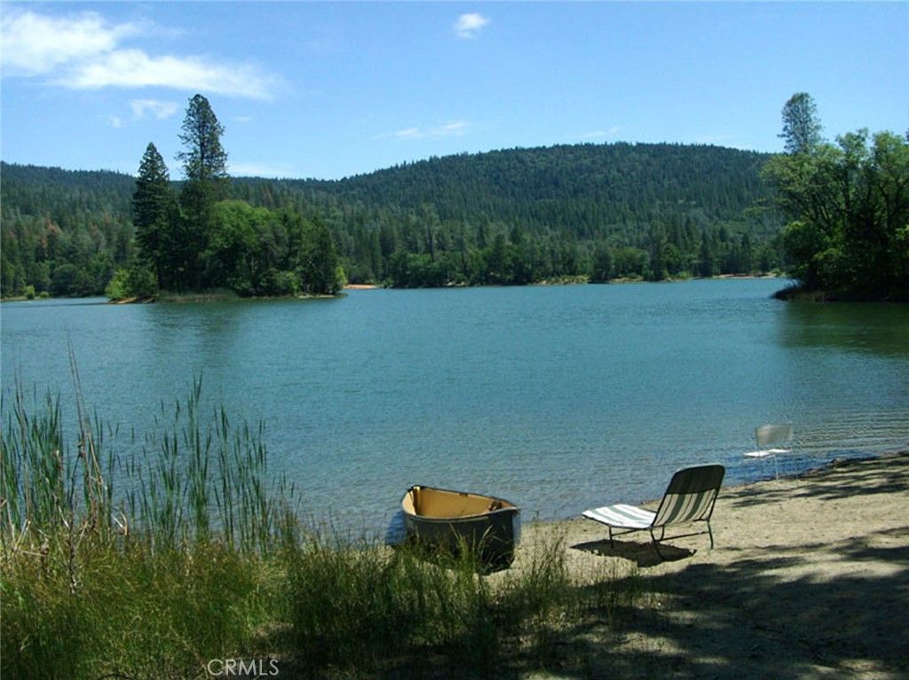 Image 12 of property listing at 13903 Ingersoll Drive, Dobbins, CA 95935