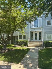 8378 MONTGOMERY RUN RD #A, Ellicott City, MD 21043