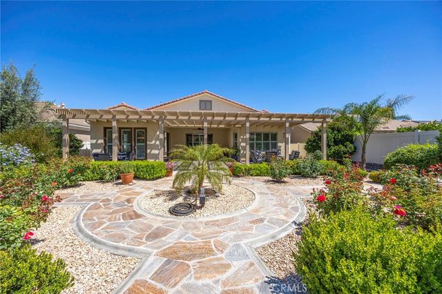 5267 Paseo Callado, Hemet, CA 92545