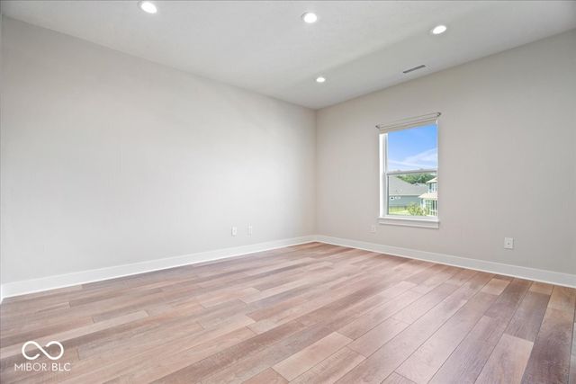 16275 Spring Bank Court, Fishers, IN 46040
