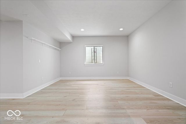 16275 Spring Bank Court, Fishers, IN 46040