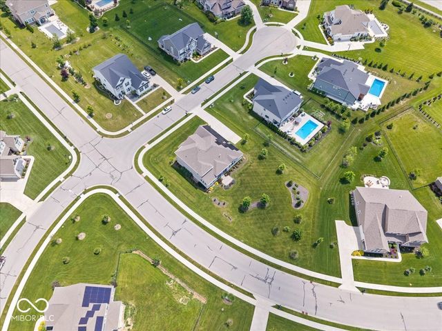 16275 Spring Bank Court, Fishers, IN 46040