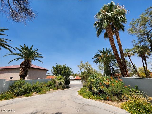 3131 East Katie Avenue, Las Vegas, NV 89121