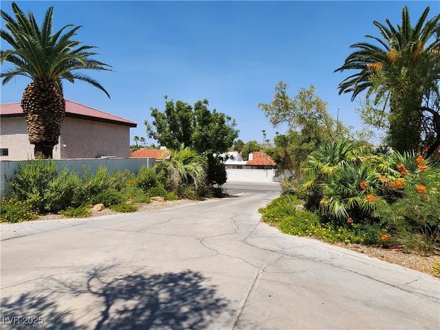 3131 East Katie Avenue, Las Vegas, NV 89121