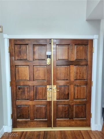 3131 East Katie Avenue, Las Vegas, NV 89121