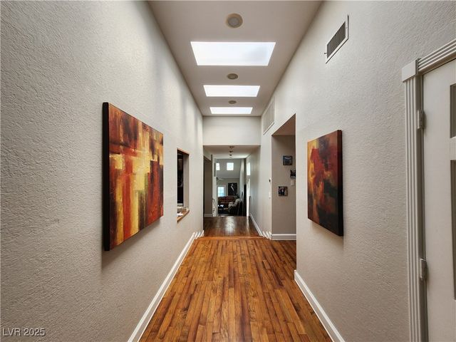 3131 East Katie Avenue, Las Vegas, NV 89121