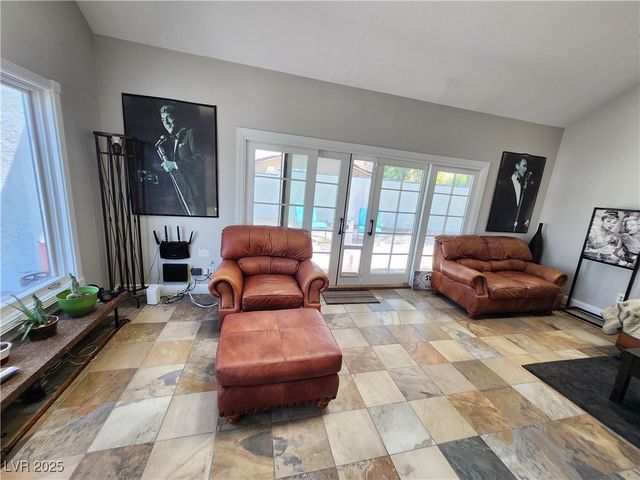 3131 East Katie Avenue, Las Vegas, NV 89121