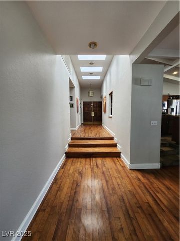 3131 East Katie Avenue, Las Vegas, NV 89121