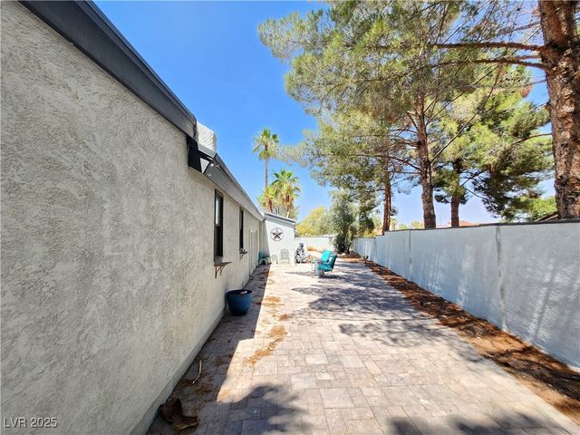 3131 East Katie Avenue, Las Vegas, NV 89121