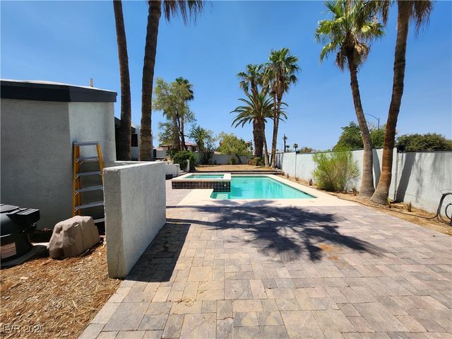 3131 East Katie Avenue, Las Vegas, NV 89121