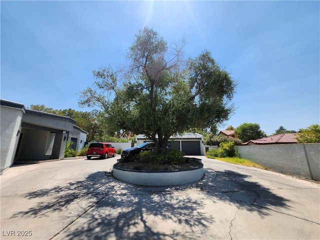 3131 East Katie Avenue, Las Vegas, NV 89121