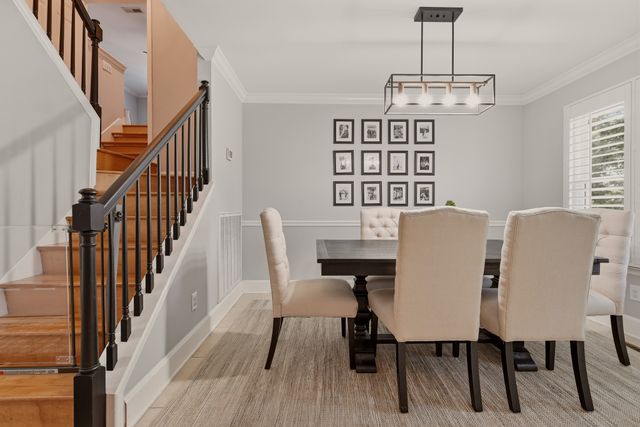 737 Cedar Crest Dr, Nashville, TN 37209