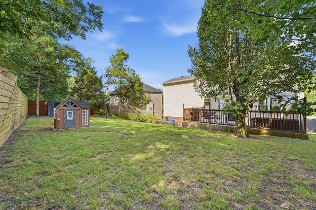 737 Cedar Crest Dr, Nashville, TN 37209
