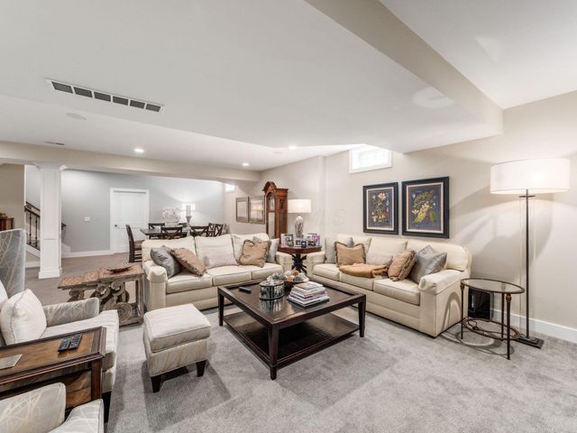 11125 Kingfisher Place, Plain City, OH 43064